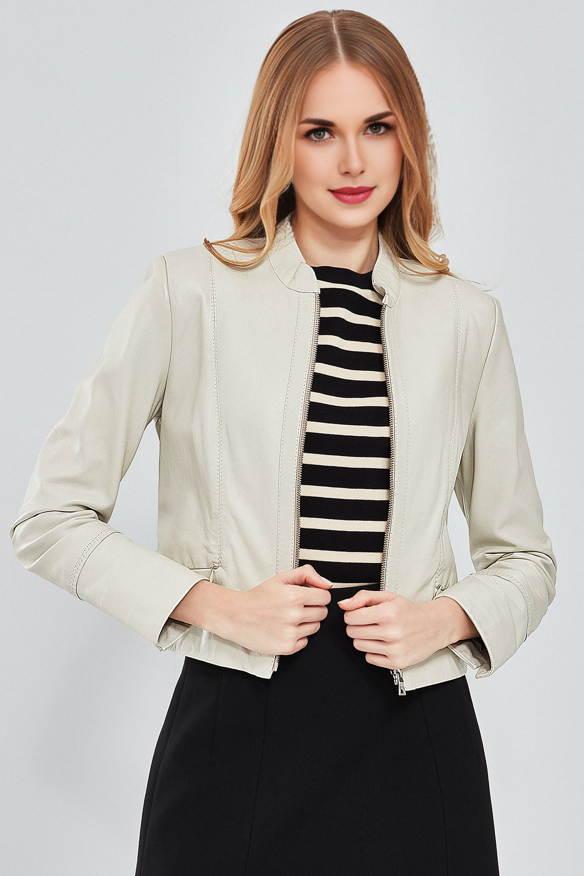 Viola Women Short Beige Leather Jacket