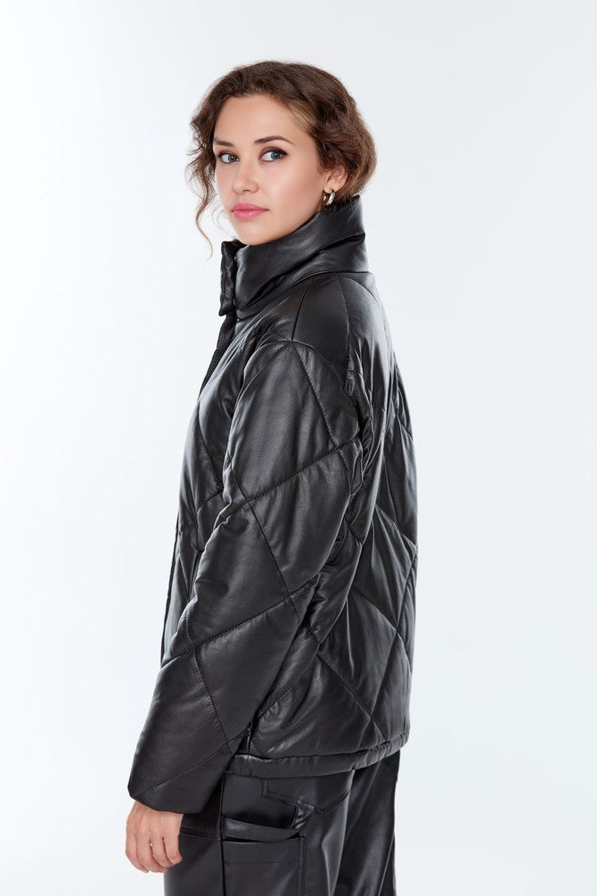 WOMEN PARASHOT COLTED JACKET