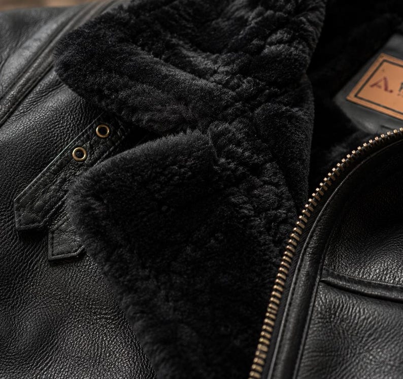 ULTIMATE BLACK B3 BOMBER WITH BLACK FUR